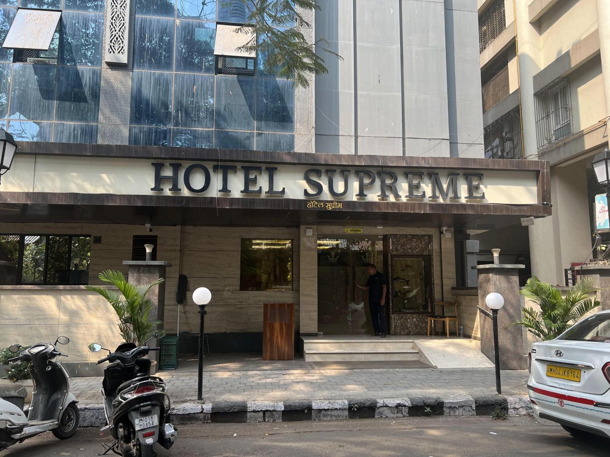 Hotel Supreme - Cuffe Parade Βομβάη Εξωτερικό φωτογραφία